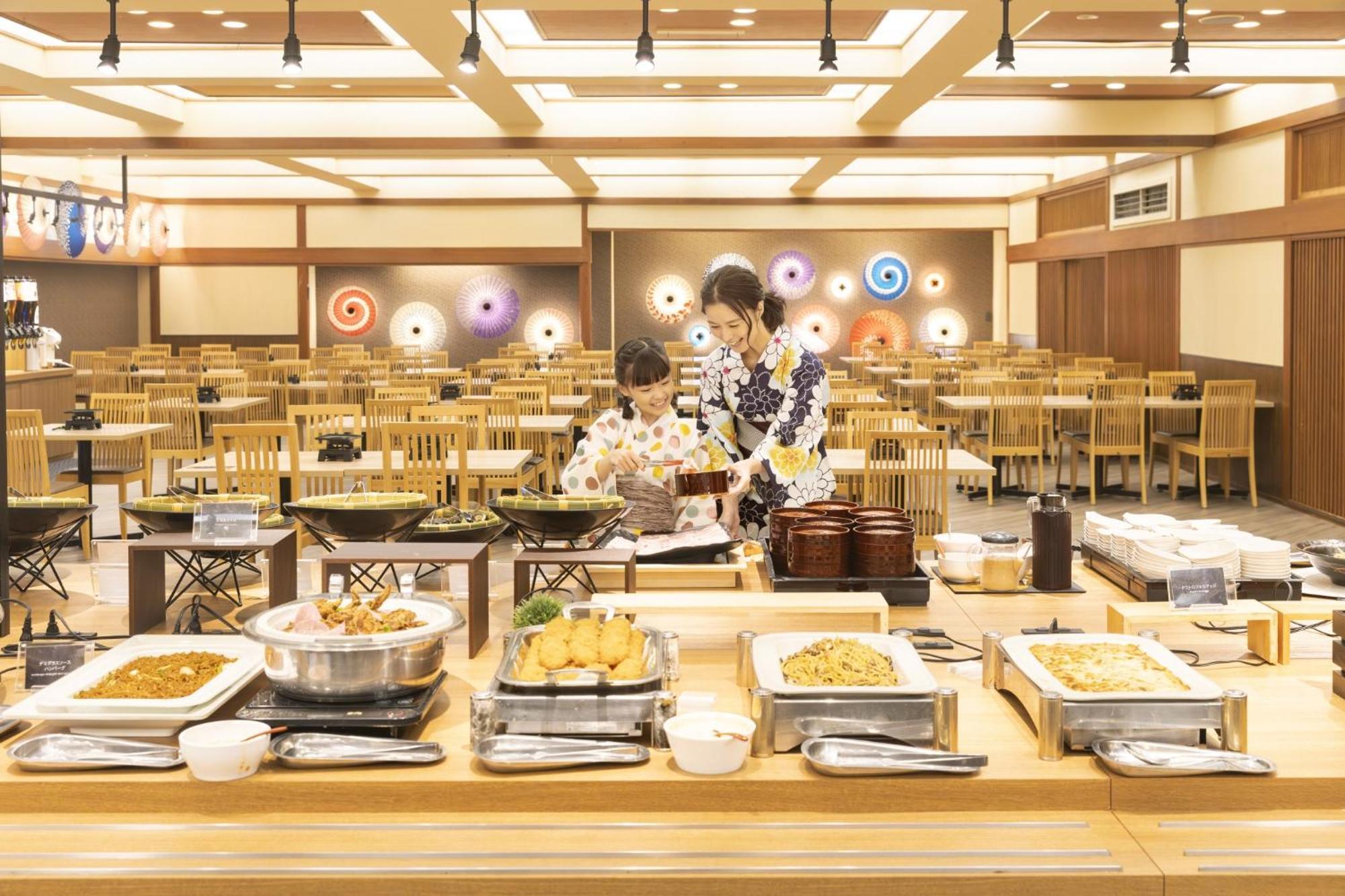 Hotel Ooedo Onsen Monogatari Premium Kaga Maruya Exteriér fotografie