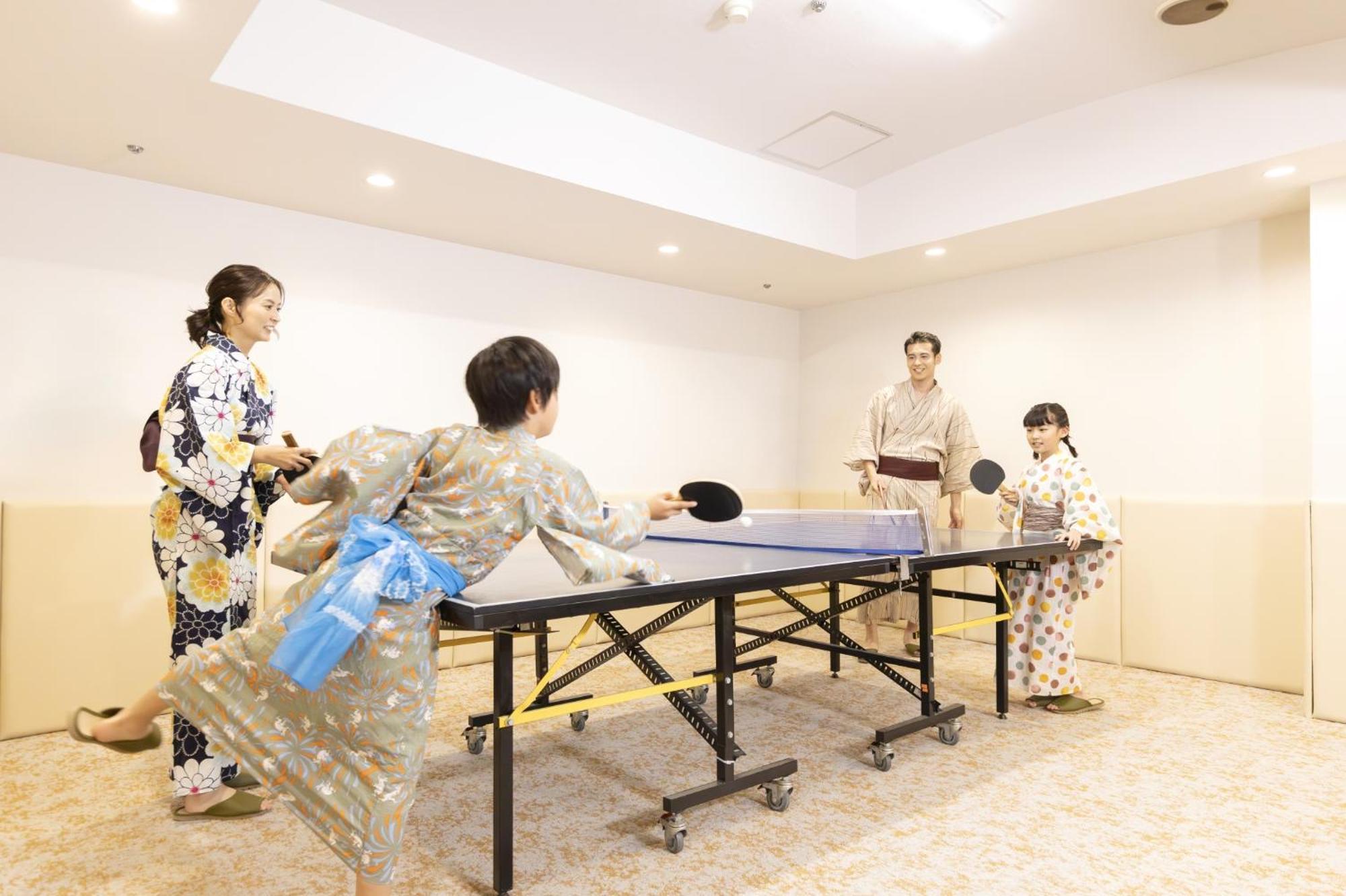 Hotel Ooedo Onsen Monogatari Premium Kaga Maruya Exteriér fotografie