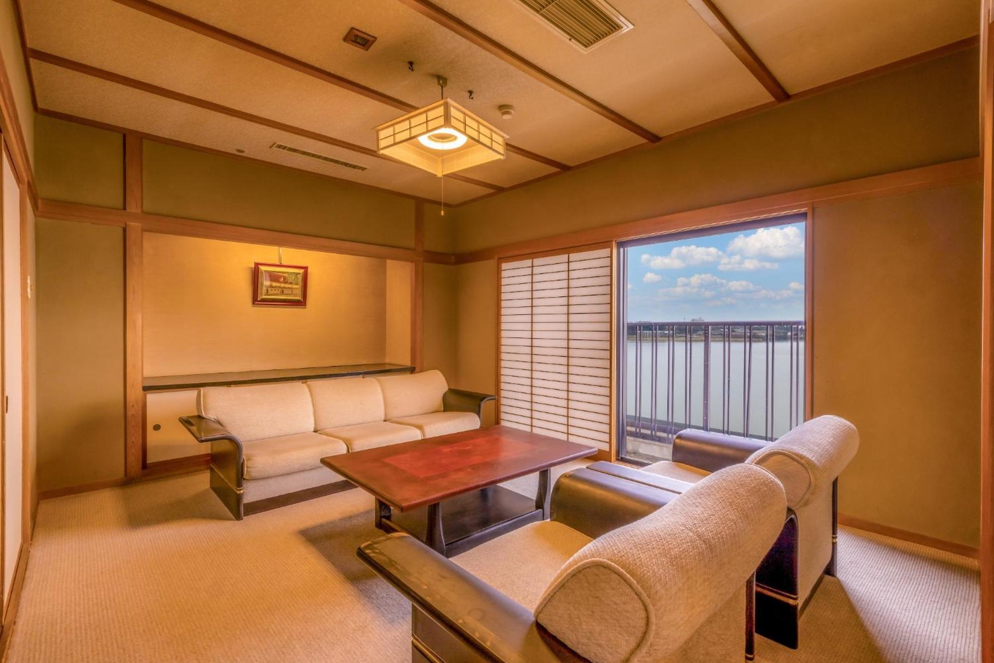 Hotel Ooedo Onsen Monogatari Premium Kaga Maruya Pokoj fotografie