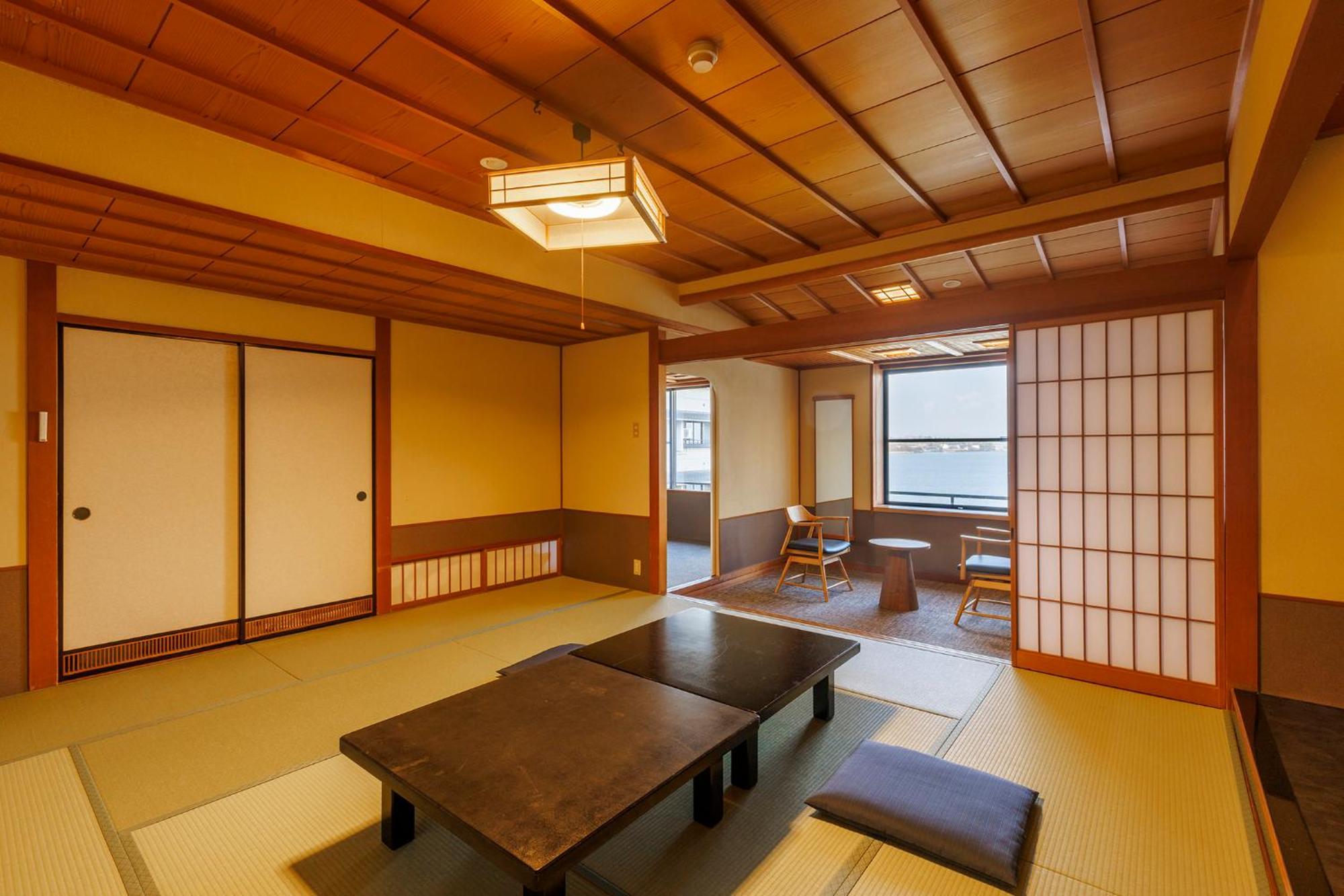 Hotel Ooedo Onsen Monogatari Premium Kaga Maruya Exteriér fotografie