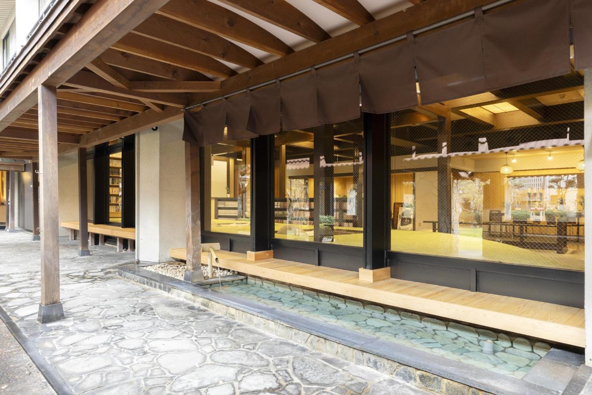 Hotel Ooedo Onsen Monogatari Premium Kaga Maruya Exteriér fotografie